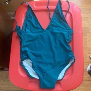 Cute green one piece swimsuit bathing suit